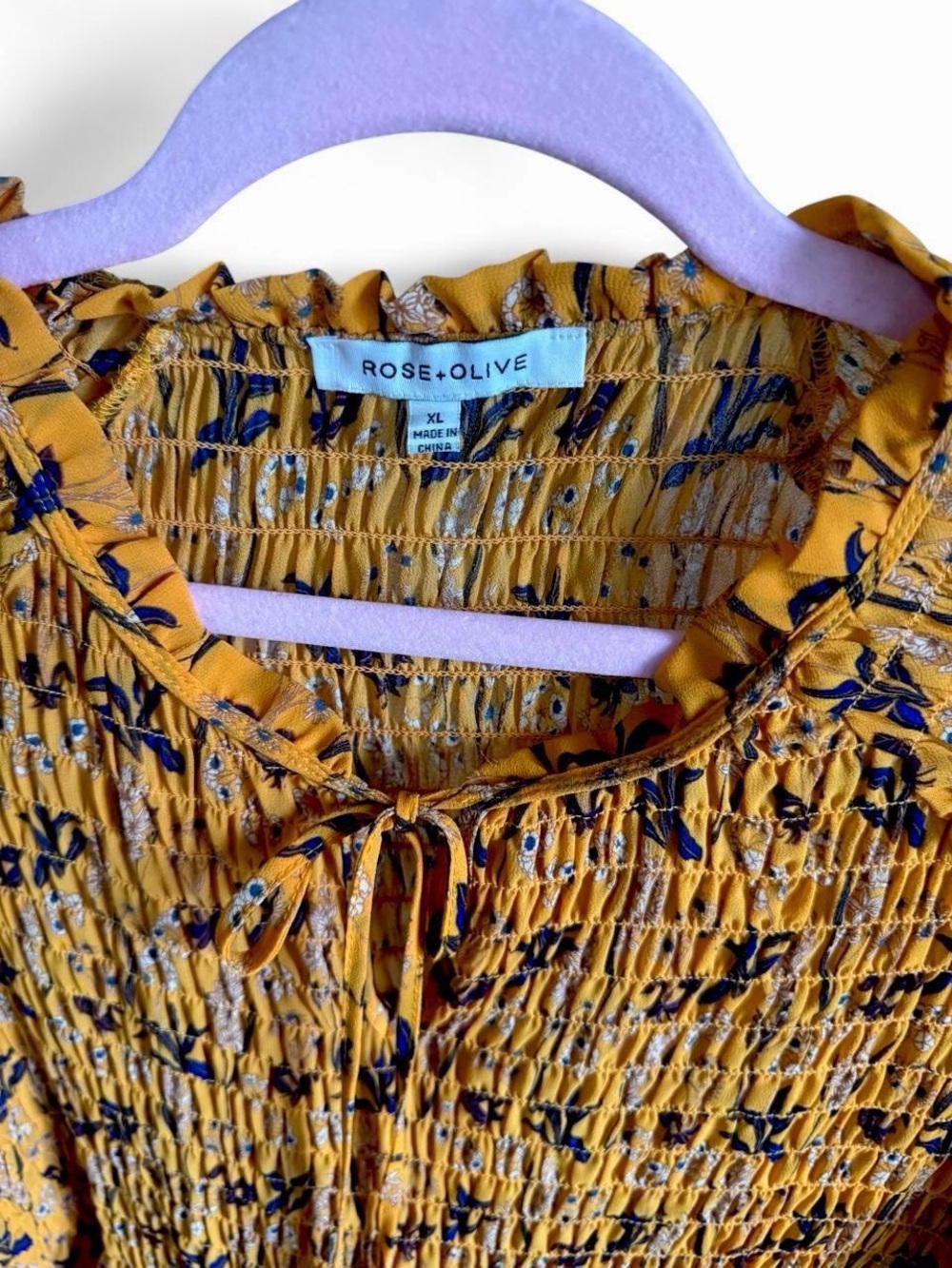 Rose & Olive yellow Mustard Floral Smocked balloon sleeves top - Picture 4 of 6
